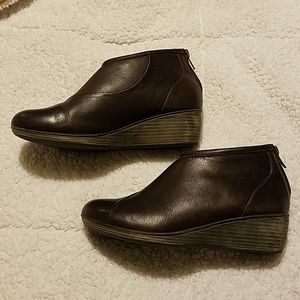 EUC Faux Leather Wedge Ankle Booties